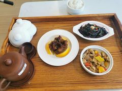 -雪梅月子中心(华侨城店)