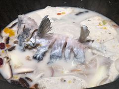 -鲜潭蒸汽石锅鱼(五道口购物中心店)