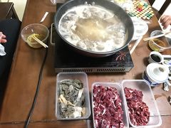 -牛一煲美食(江高店)