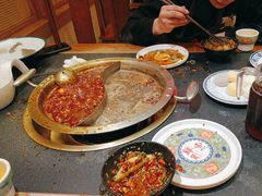 -沸炉重庆老火锅(军事博物馆店)