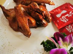 红烧乳鸽-旺富东海大酒楼(海鲜街店)