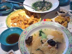 -荷塘秋月·本帮江浙菜(国权路店)