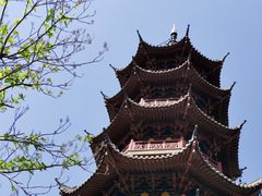 -龙华寺