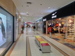 -家乐福(川沙店)