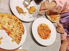 -必胜客(漕宝路店)