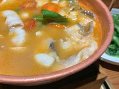 版纳野果酸汤鱼-云海肴·汽锅鸡·云南菜(高德置地店)