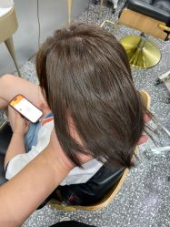 -Tloml salon