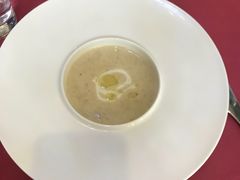 蘑菇奶油汤-红房子西菜馆(淮海中路店)