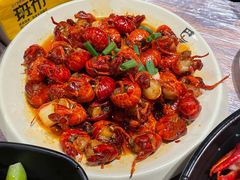 全味虾球-巴厘龙虾·榜首油焖大虾(音乐学院·沿江酒馆店)