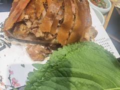 -东口码头·烧鸽子·鱼头泡饼·地方菜(金鹰悦城店)