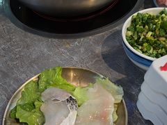 -罗二娘·鲜切牛自助火锅(罗湖东门步行街店)