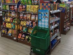 -全家便利店(东直门店)