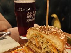 薯条汉堡-悠航SLOWBOAT(三里屯店)