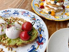 牛油果吐司-Alimentari早午餐(安福路店)