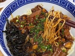 -沪西老弄堂面馆(定西路店)