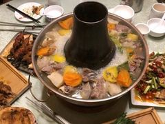 -宝山一号馕坑肉