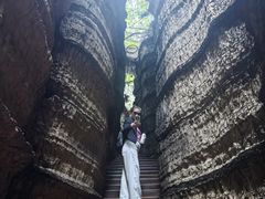 -梭布垭石林景区