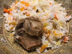 手抓饭-楼兰新疆主题餐厅(苏州中心店)