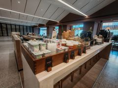 -上海虹桥中心爱琴海亚朵S酒店