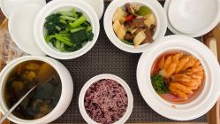 -臻康乃馨月子中心(集美店)