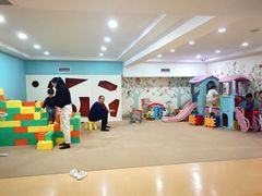 -乐悠游亲子游泳俱乐部