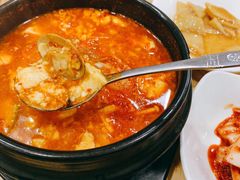 -哈哈碳都·牛肋条无限自助烤肉(台江万达店)