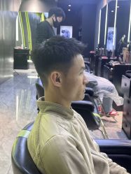 -不迫先生专业男士剪发