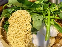 -贵州辣子鸡番茄鸡