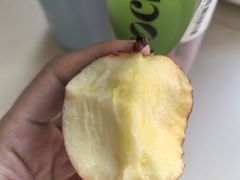 -盒马鲜生(红莲店)