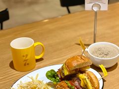 -HELLO 27 意面·沙拉·帕尼尼