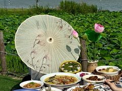 -七的湖·晚芳亭·阳澄湖农家菜·大闸蟹(莲花岛店)