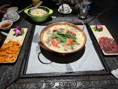 -哈吱喂丽江火塘·牦牛火锅(五一街店)