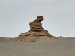 -敦煌雅丹国家地质公园