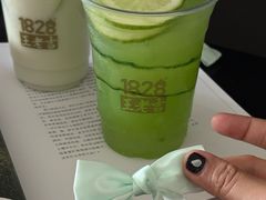 -1828王老吉·草本新茶(珠江新城地铁站店)