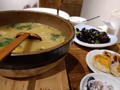 -茶花妹子云南餐厅(传媒大学店)