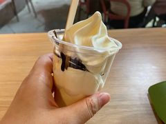 -麦当劳(杭州西湖银泰百货店)