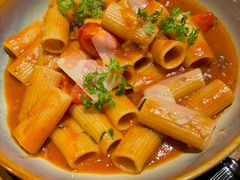 -JINNS锦时 steak&pizza(浸信会礼拜堂旧址店)