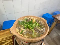 羊肉煲-雄伟美食(高沙中街店)