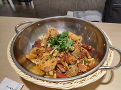 -拿渡麻辣香锅(世茂广场·工三店)