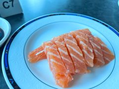 -亚洲国际大酒店·云顶阁旋转自助餐厅