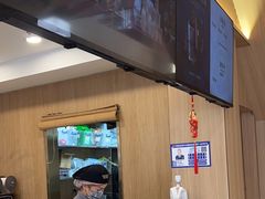 -霸王茶姬(南强街店)