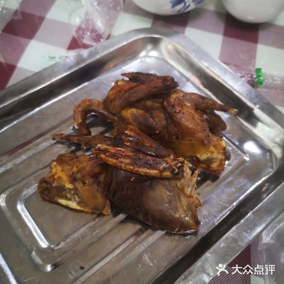 香鸽园四季海鲜烧烤