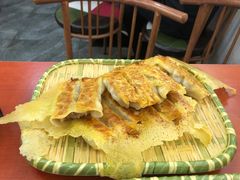 -锅贴王海鲜小馆