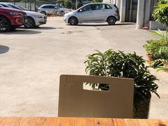 -喜憨儿洗车中心(梅林店)