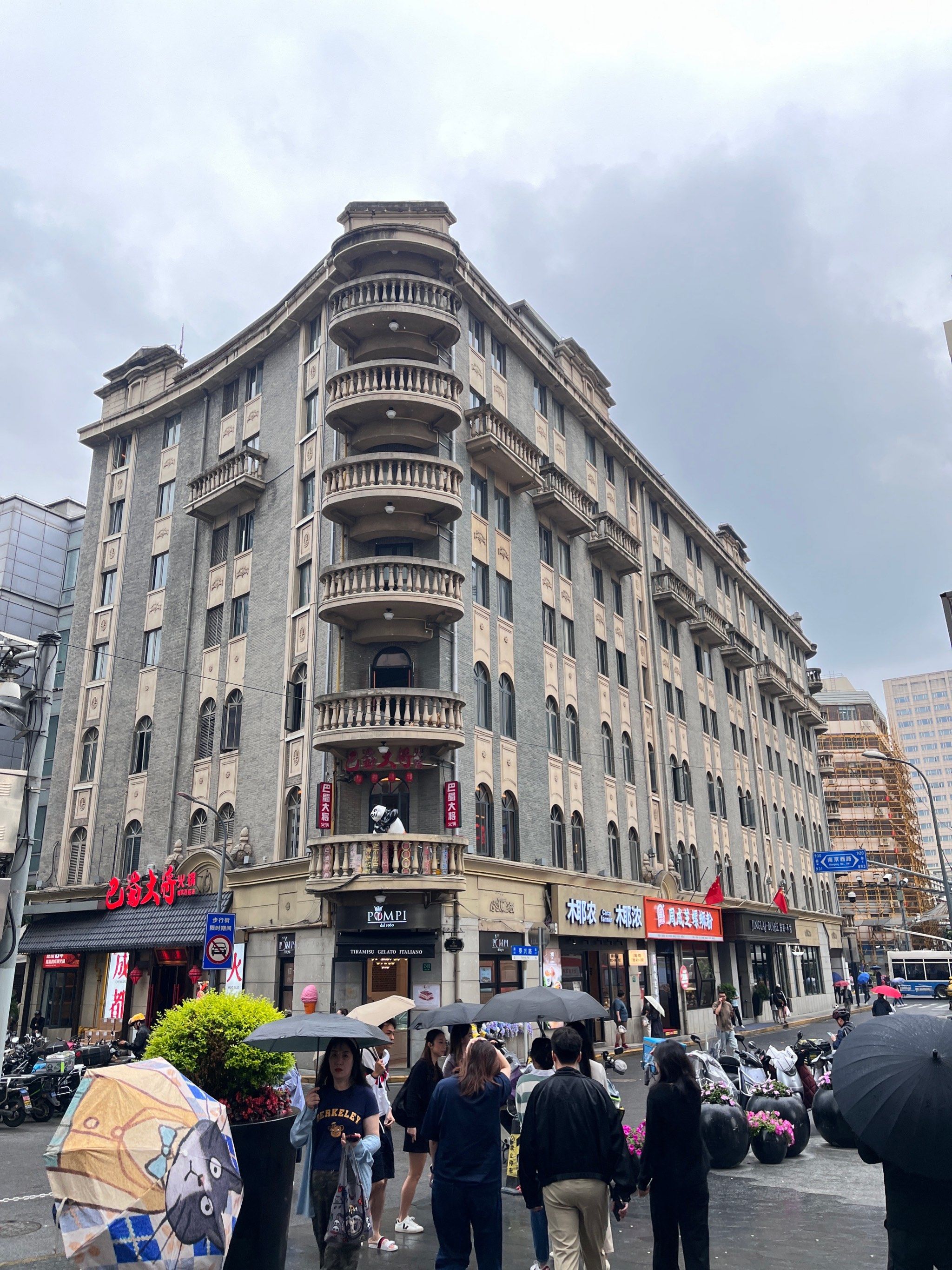 吴江路上的老建筑