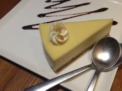 -JINNS锦时 steak&pizza(浸信会礼拜堂旧址店)