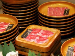 -牛YO寿喜烧·铁板烧和牛火锅自助(市府恒隆店)