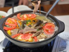 -乡土特色.冷锅鱼.牦牛肉汤锅