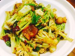 -九锅一堂酸菜鱼(万达广场店)