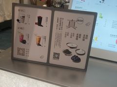 -资和信百货商场